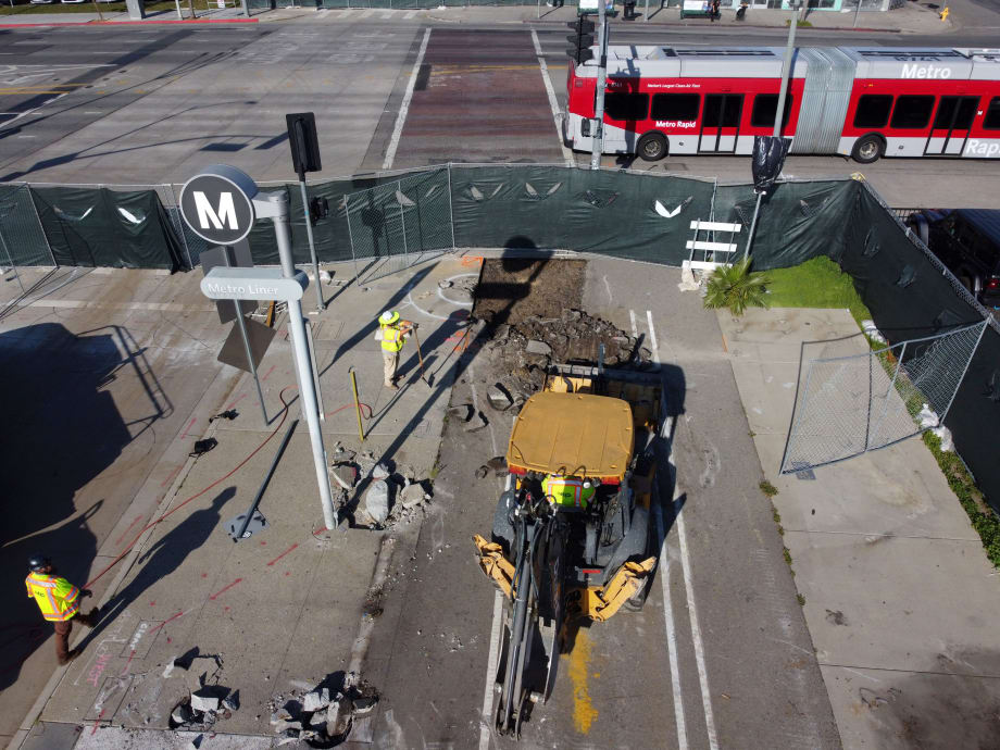 LA Metro Breaks Ground on BRT Improvements 