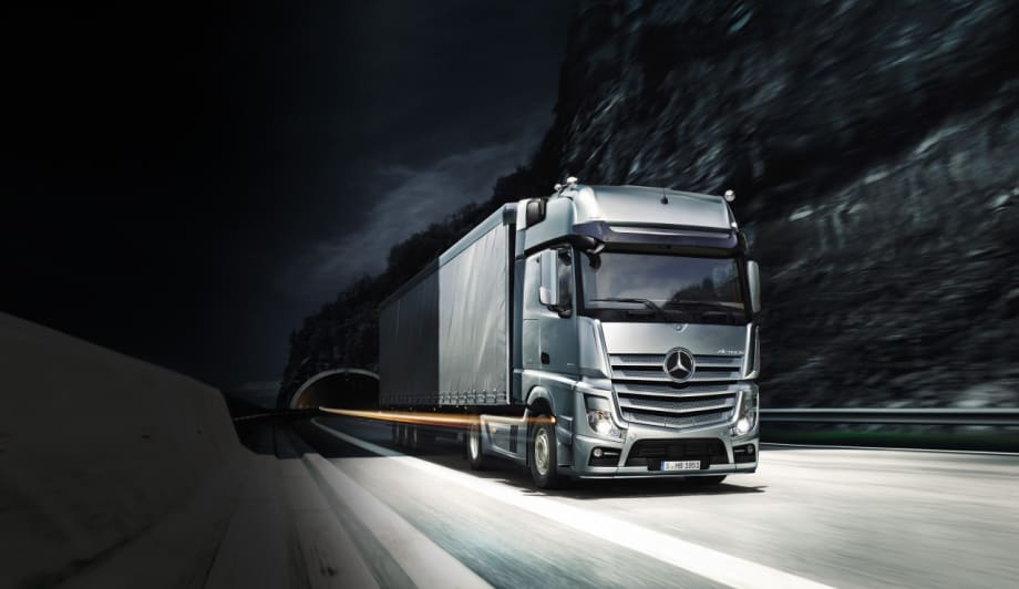Saudi Transport Group Buys 540 Mercedes-Benz Trucks