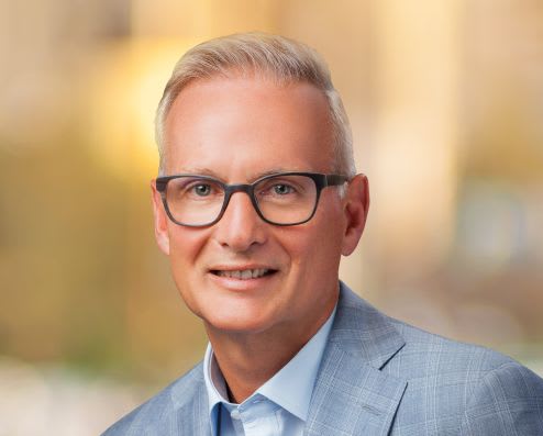 De Shon to Step Down at Avis Budget Group 