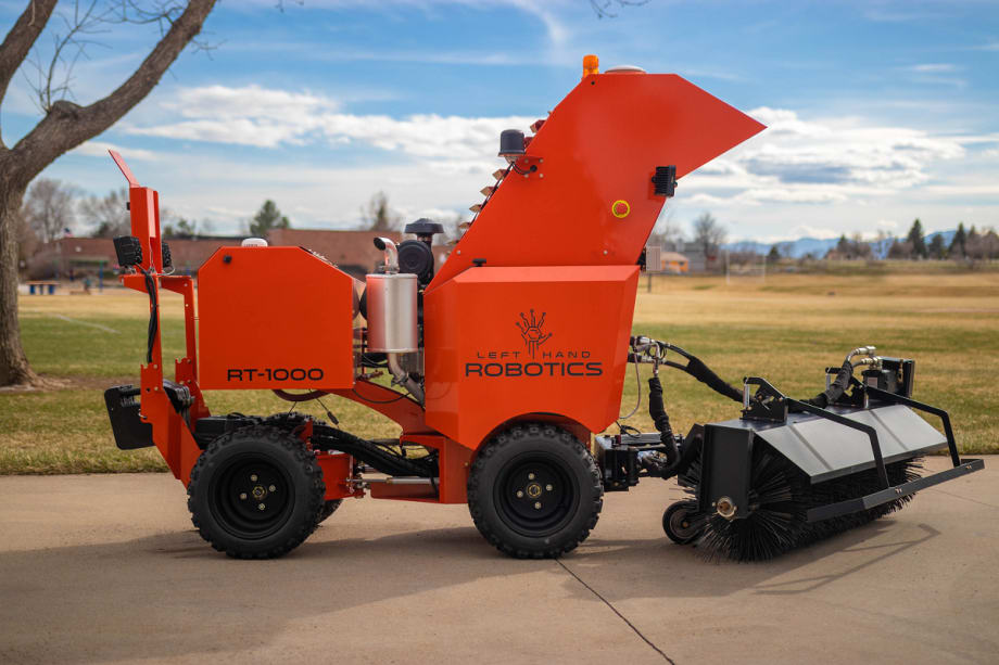 Canadian City Deploys Self-Driving Snowplow Robot