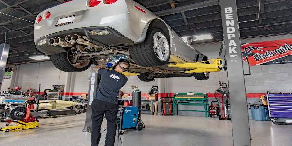 Rotary All-Vehicle Lifts Work on Nearly Any Make and Model