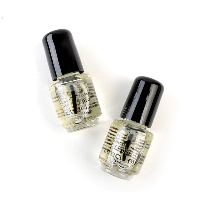 Holiday Gifts  to Bring Cheer to the Salon