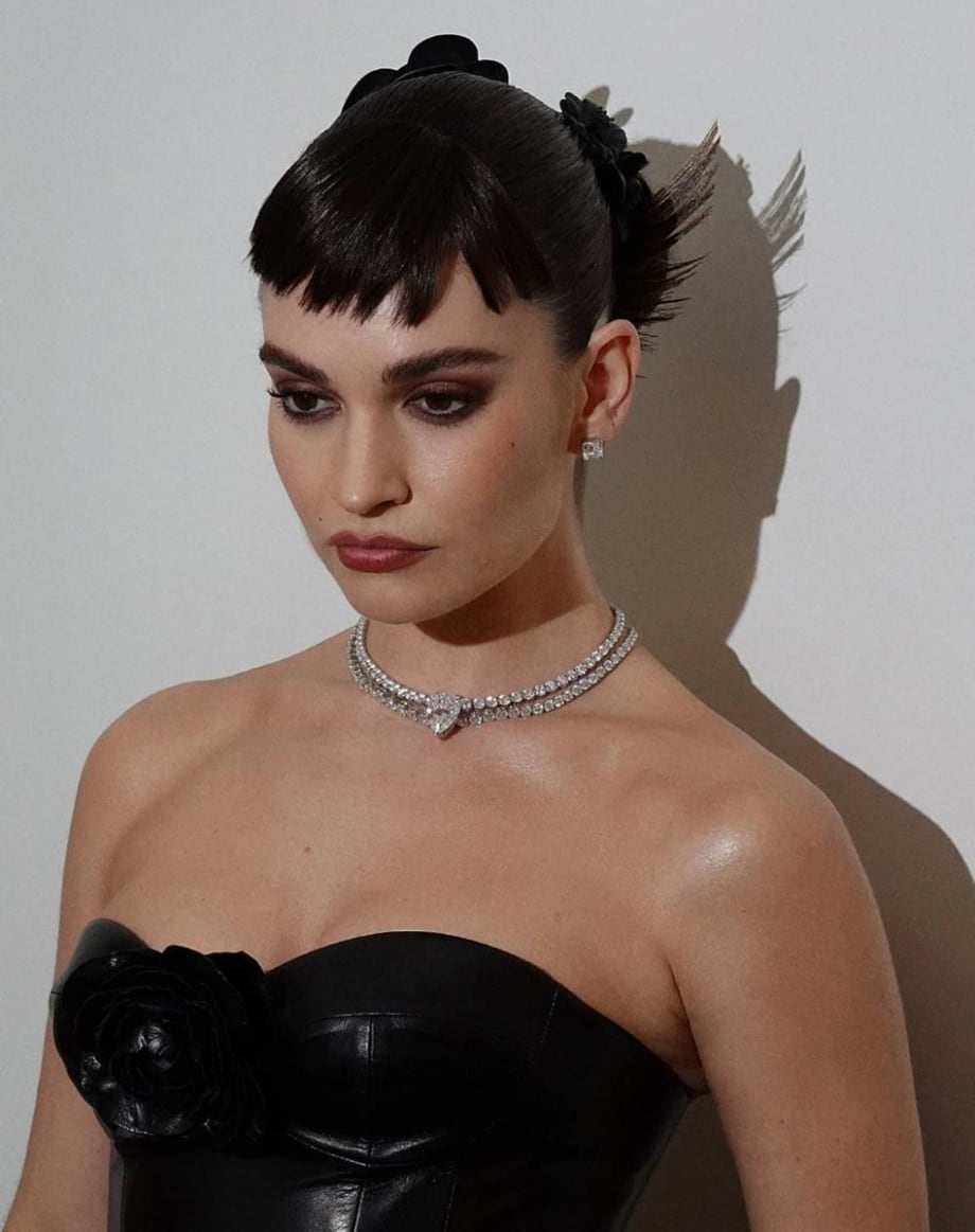 Get the Look: Lily James’ Hair at The Met Gala