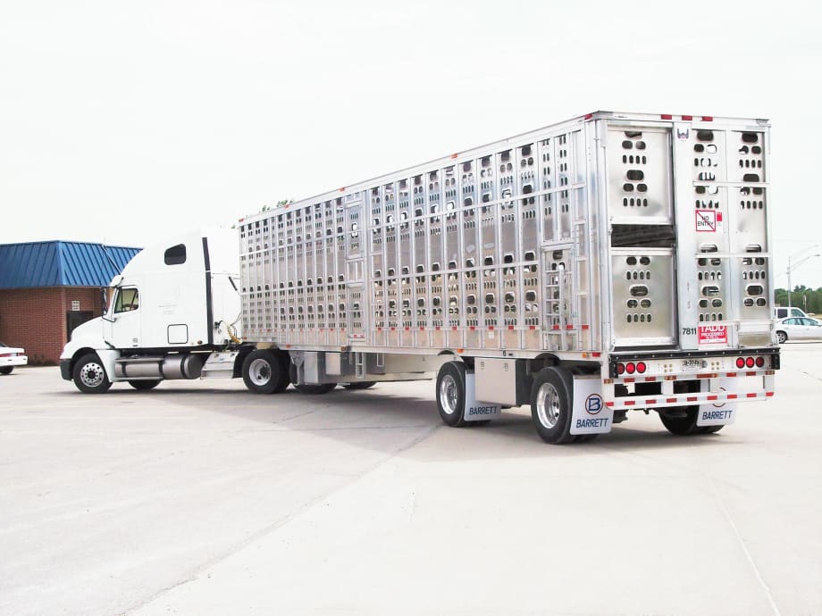 FMCSA Grants 30-Minute Break Waiver to Livestock Haulers