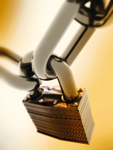 9 Ways to Keep Trucking Cargo Safe and Secure