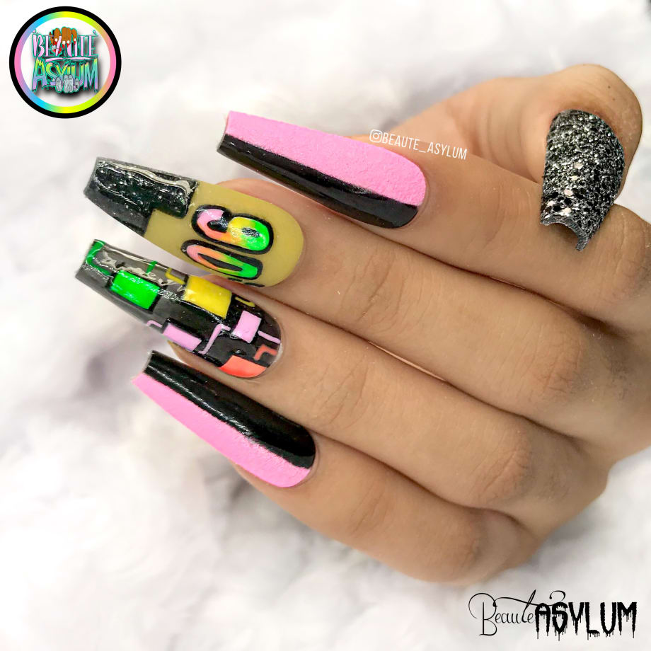 Look 23: 90's Party
