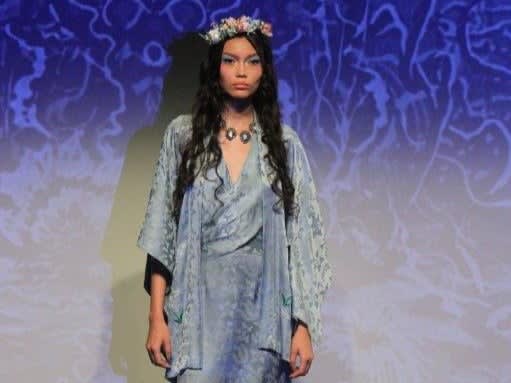 Celeb Stylist Garren Creates Mermaid-Inspired Looks at Anna Sui Spring/Summer 2024 Show