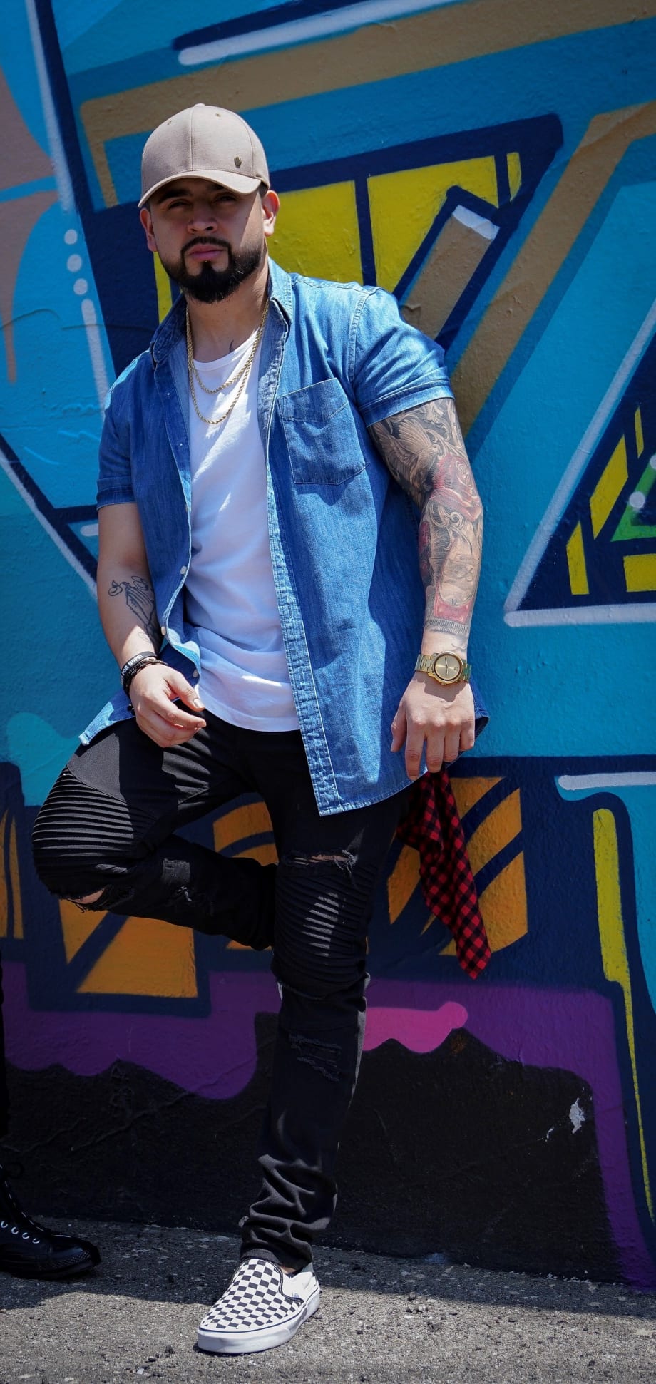 2018 MODERN SALON 100: Carlos Estrella  @Los_Cut_It