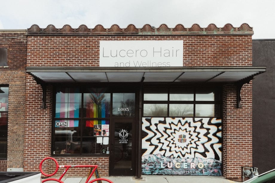 A Salon Design To Welcome All