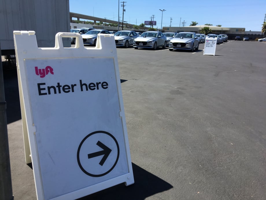 Lyft Suspends Rentals