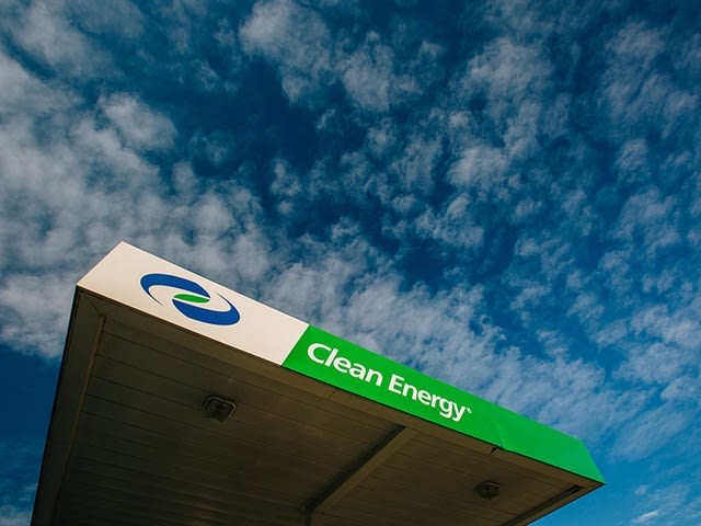 Clean Energy Adds CNG Stations for Refuse Fleets