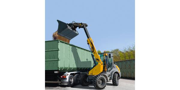 The DEVELON DTL35 Compact Track Loader