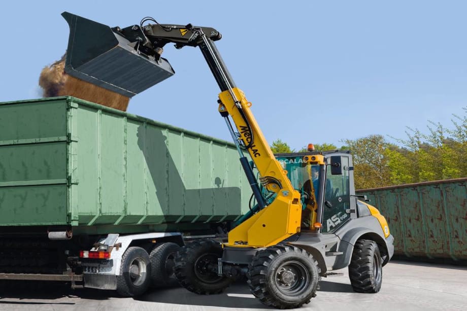 Vactor Releases 27-in. Vacuum for 2100i Combination Sewer Cleaner