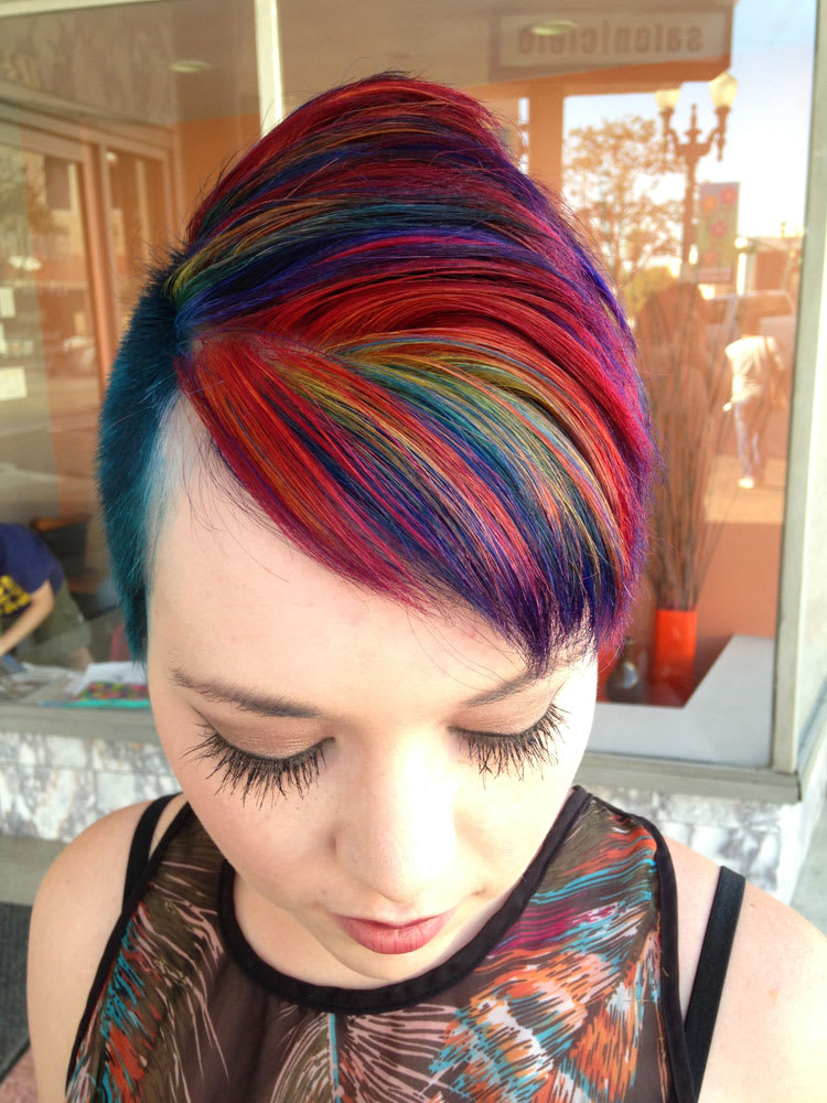 FORMULA HOW-TO: Macaw-Inspired Rainbow Color