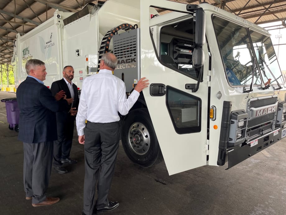 Mobile, Alabama, Fleet Takes Delivery of Mack LR Electric Refuse Truck