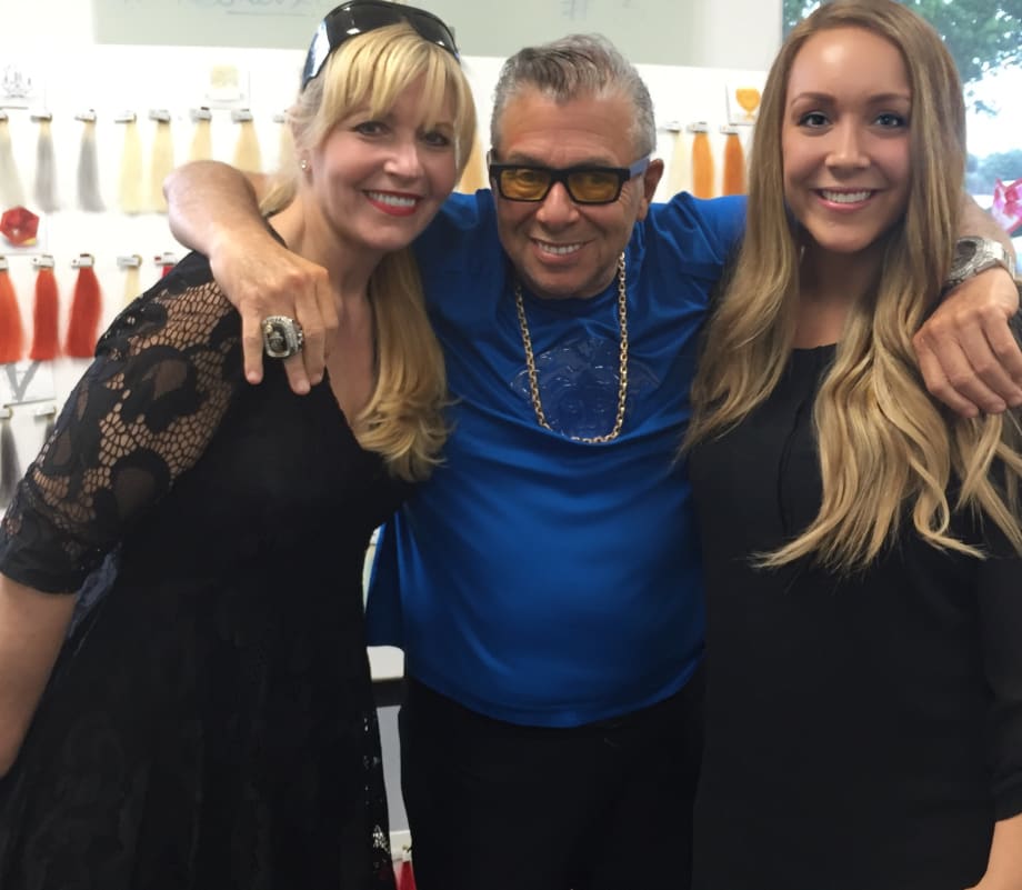 Celeb Luxury and Leland Hirsch Introduce Gem Lites and Viral Colorwash Systems in Colorposit Category