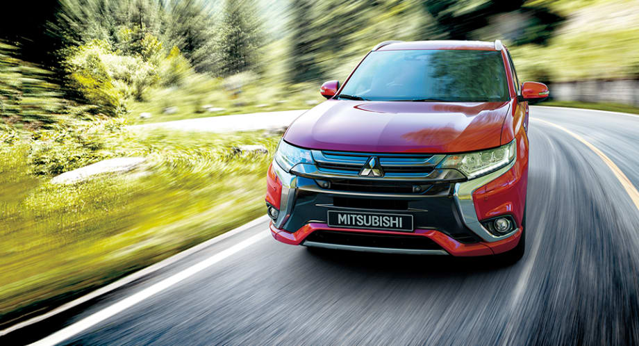 Ukraine Police Orders Large Batch of Mitsubishi Outlander PHEVs