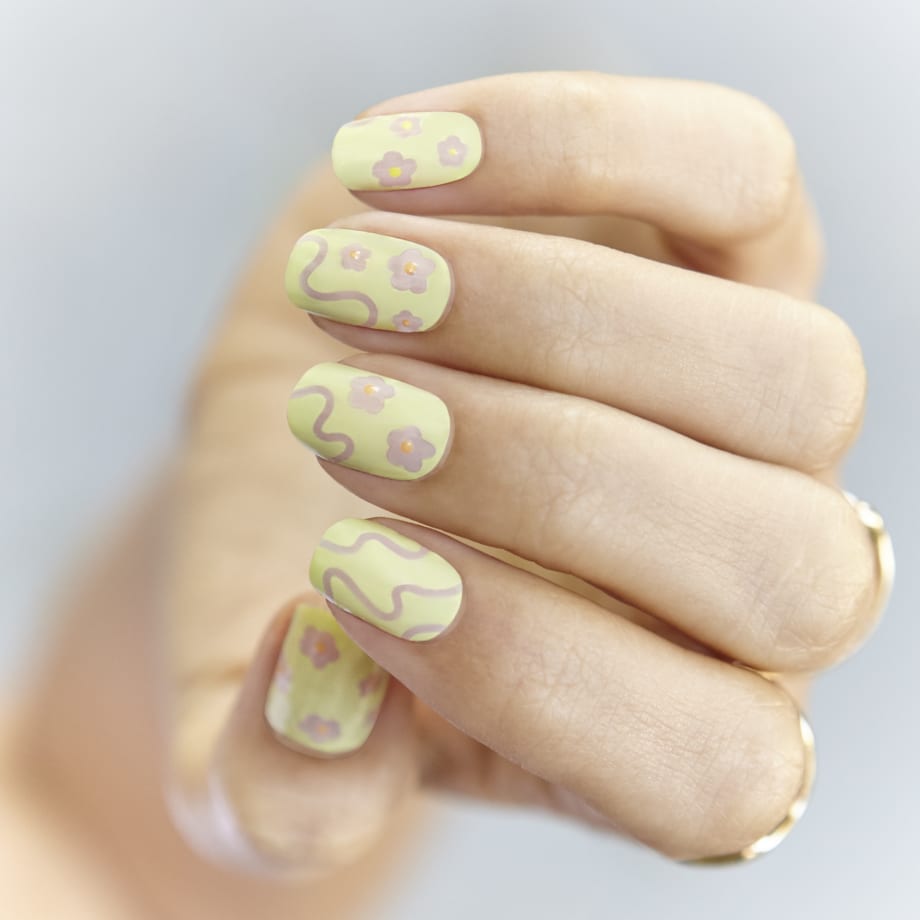 TRENDING: Mod Matcha Green Manis