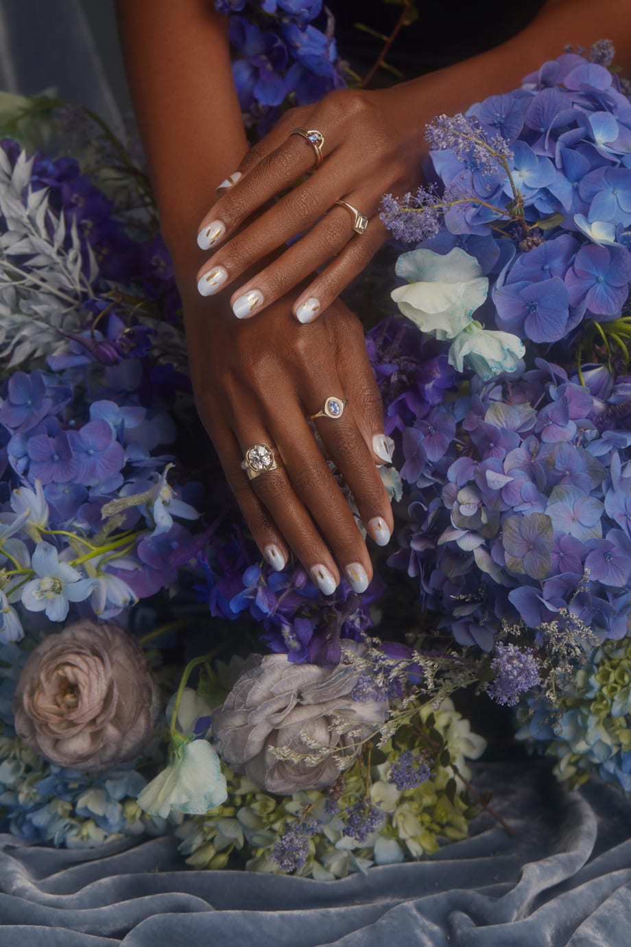 Manis & Matrimony: ManiMe Launches Stick-On Bridal Designs