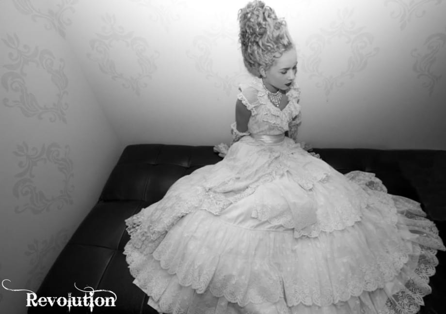 Marie Antoinette-Inspired Photoshoot