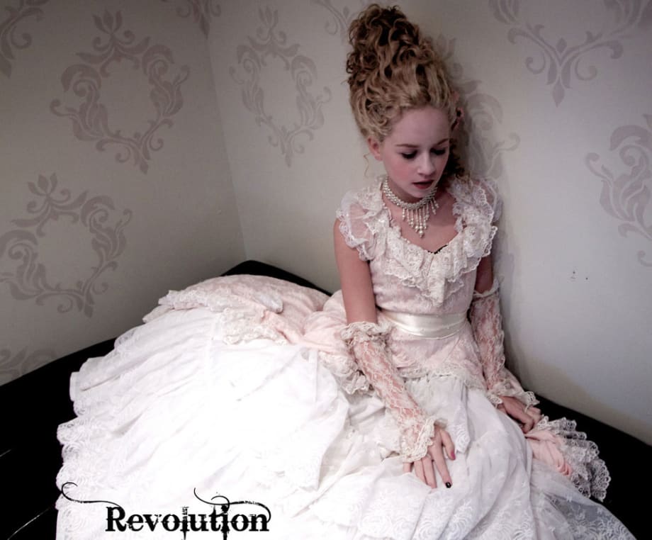 Marie Antoinette-Inspired Photoshoot