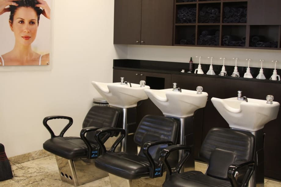 Mario Tricoci Salon in Old Orchard Mall Re-opens With New Design