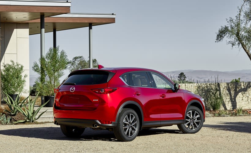 Mazda CX-5 Diesel's Fuel Economy on Par With Gasoline Model