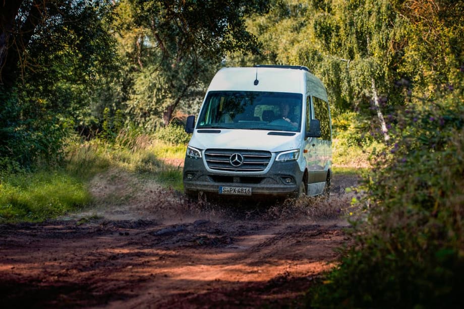 Mercedes-Benz Vans Unveils New Sprinter AWD System