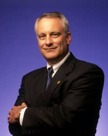 Mahoney Retires, McDevitt Takes Over as UPS VP of Global Transportation
