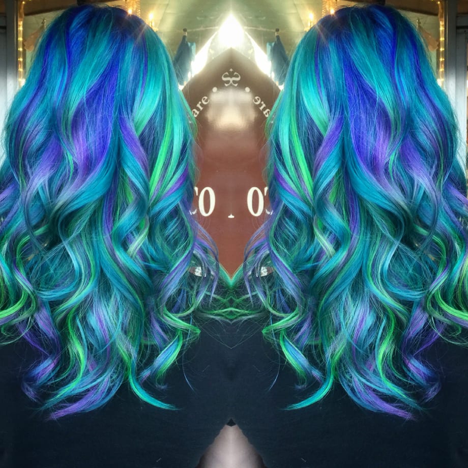 TRANSFORMING FUN SHADES: Hot Pink To Mermaid