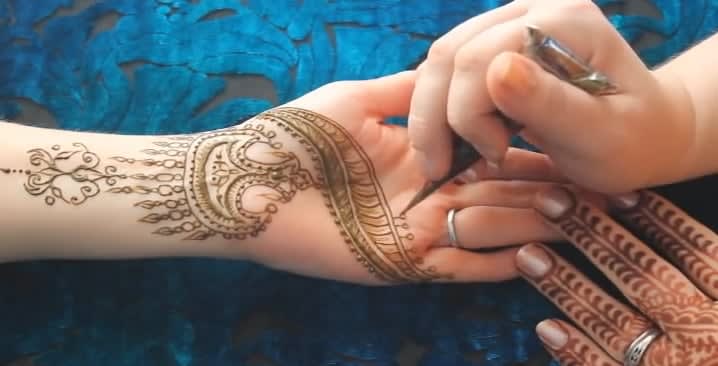 How To Do A Tajik (Persian) Style Henna Design