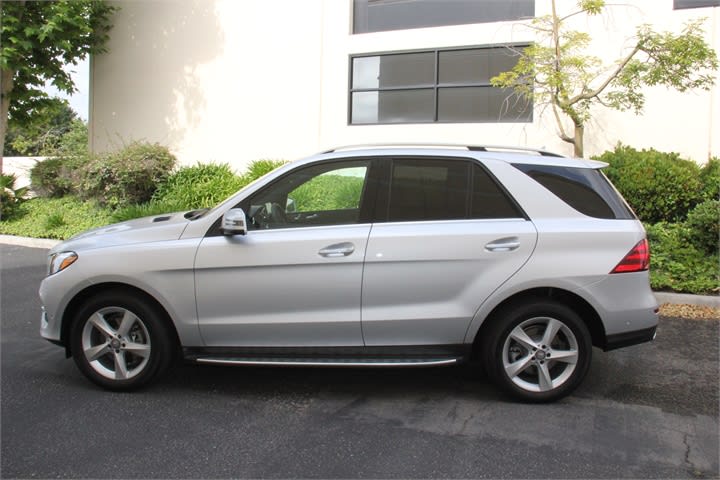 Mercedes-Benz Recalls GLE-Class for Headlights