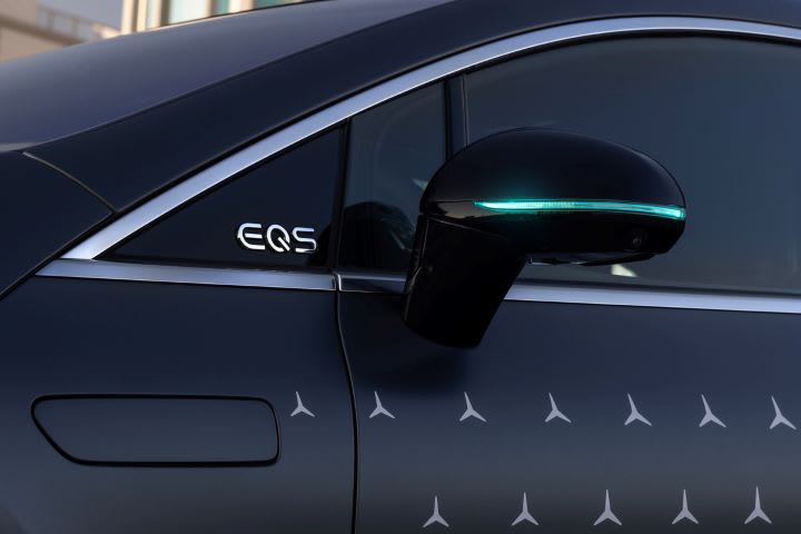 Autonomous Tech Slowly Brings More People Around