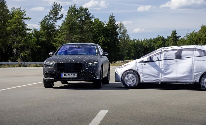Mercedes-Benz Adds Pre-Collision Safety Tech to S-Class