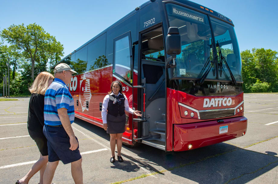 Keys to Recruiting and Retaining Motorcoach Employees Post COVID-19