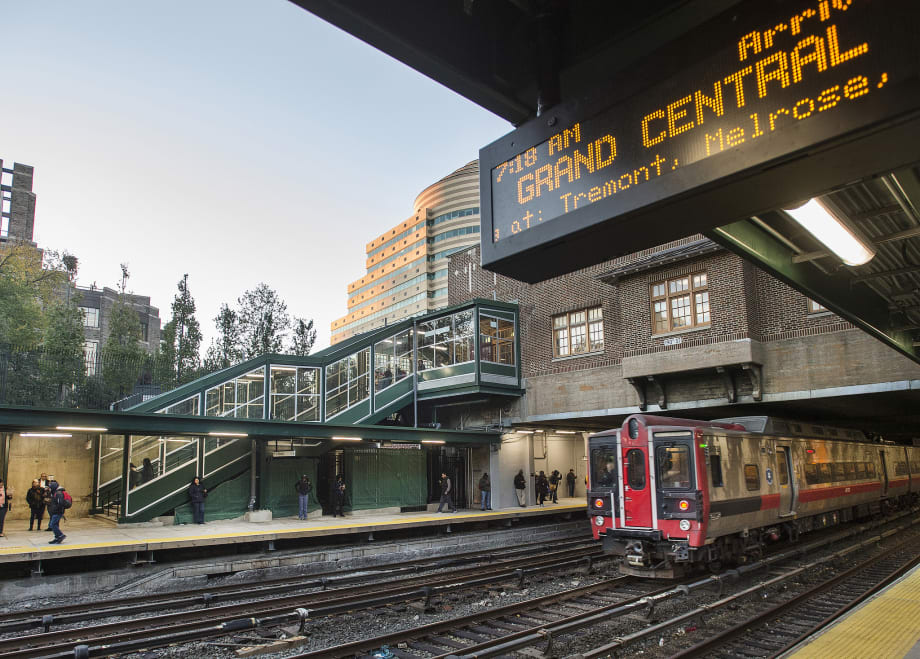 Metro-North Railroad Celebrates 40 Years