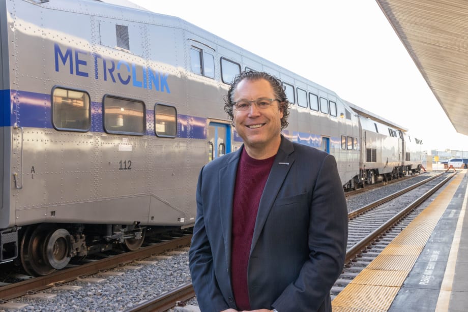 Metrolink Extends CEO's Contract Through '29