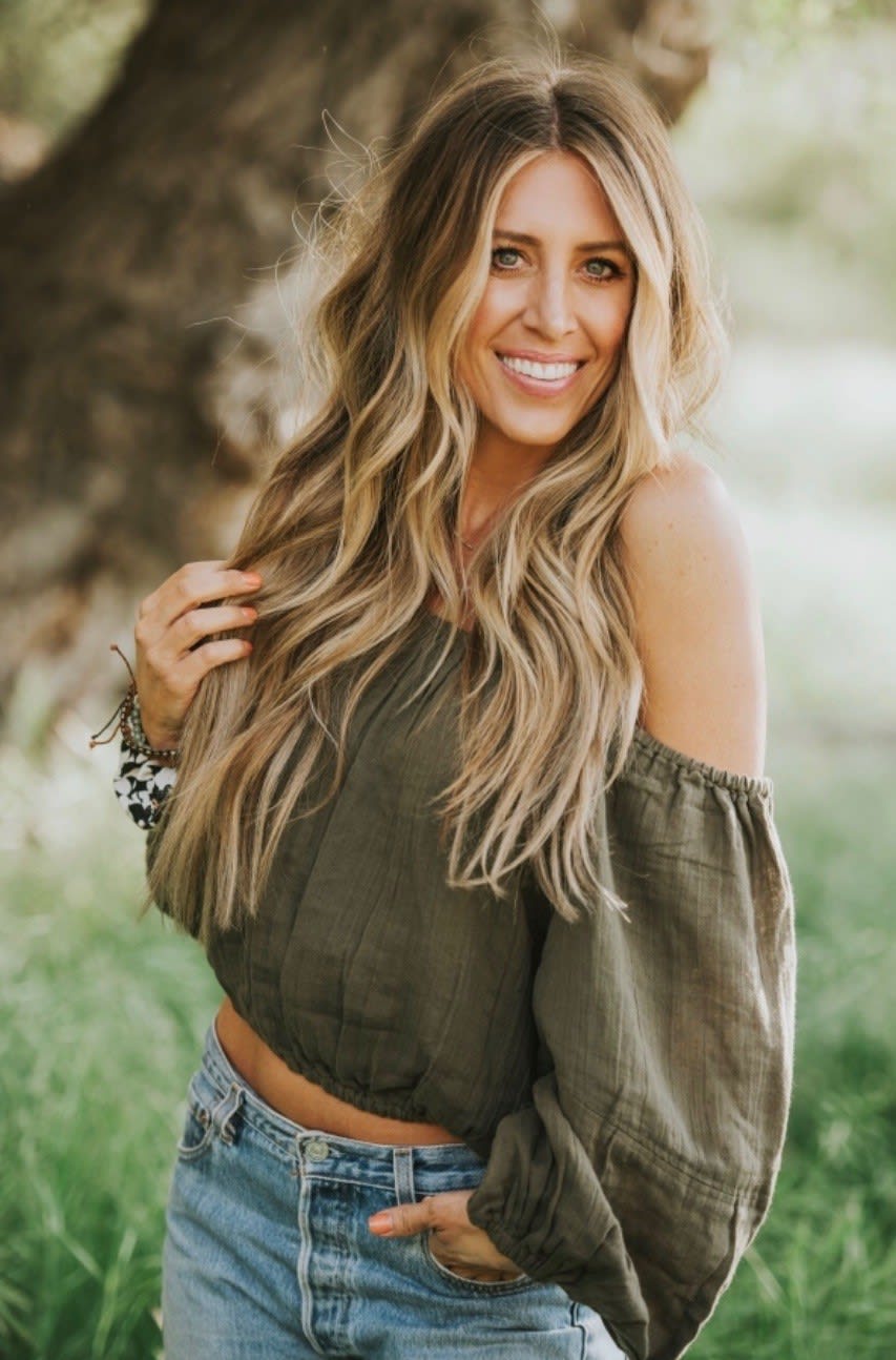 2019 MODERN SALON 100: Michelle Zeller-Porumb @Mane_ivy