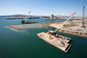 Port of Long Beach, OOCL Sign $4.6 Billion, 40-Year Lease Agreement