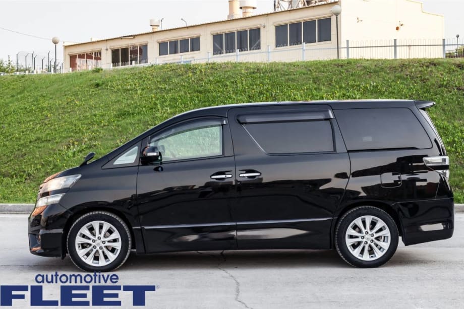 Minivans Don’t Make the Grade When It Comes to Rear-Seat Safety