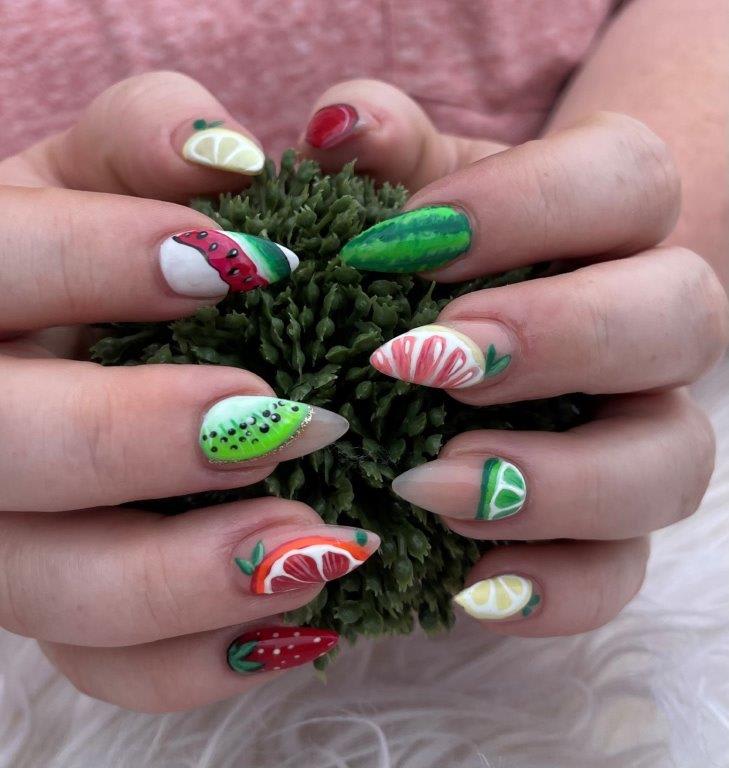 Meet Nail Artist Miriam Brittenham, NTNA Finalist!