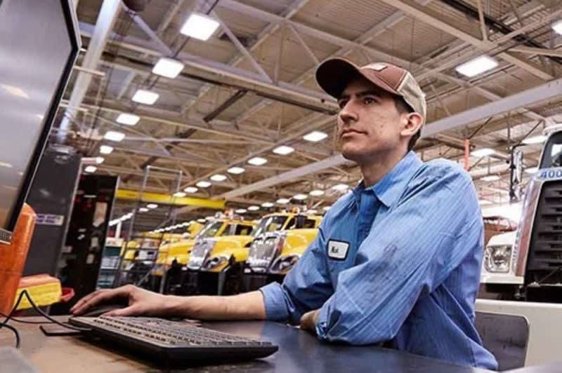 Mitchell One Manager Truck.