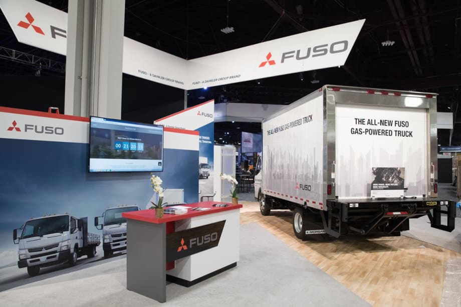 Mitsubishi Fuso Shows New Gasoline Cabover