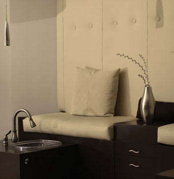 Salon of Distinction: Moda Salon Spa