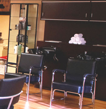 Monique's Salon