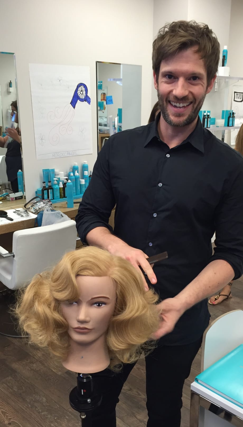 Fingerwaves: Get the How-To for the Classic AND Modern Look