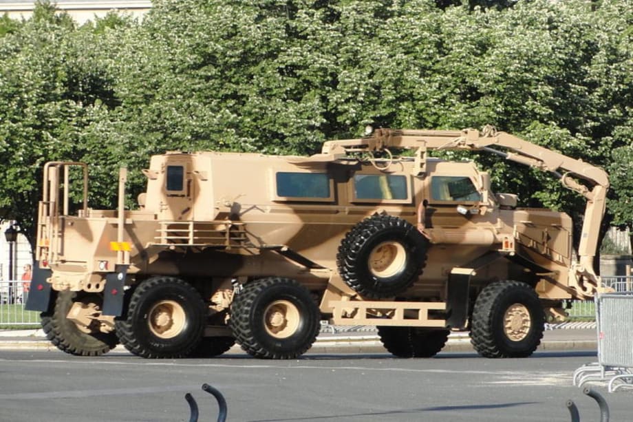 Tennessee County Limits Sheriff Office's Military Equip.