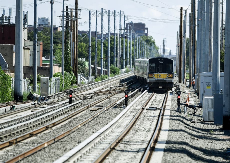 MTA Opens Second Section of LIRR Main Line Third Track