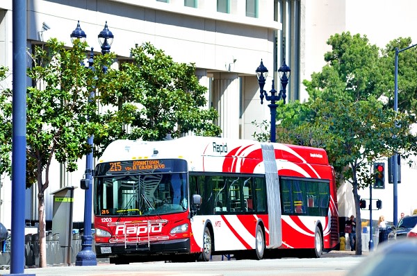 San Diego MTS Board Recommends Lower Youth Fares, Free Transfers