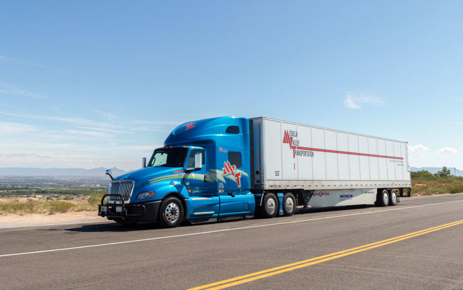 How Truck Driver Fuel Incentive Programs are Going Beyond MPG 